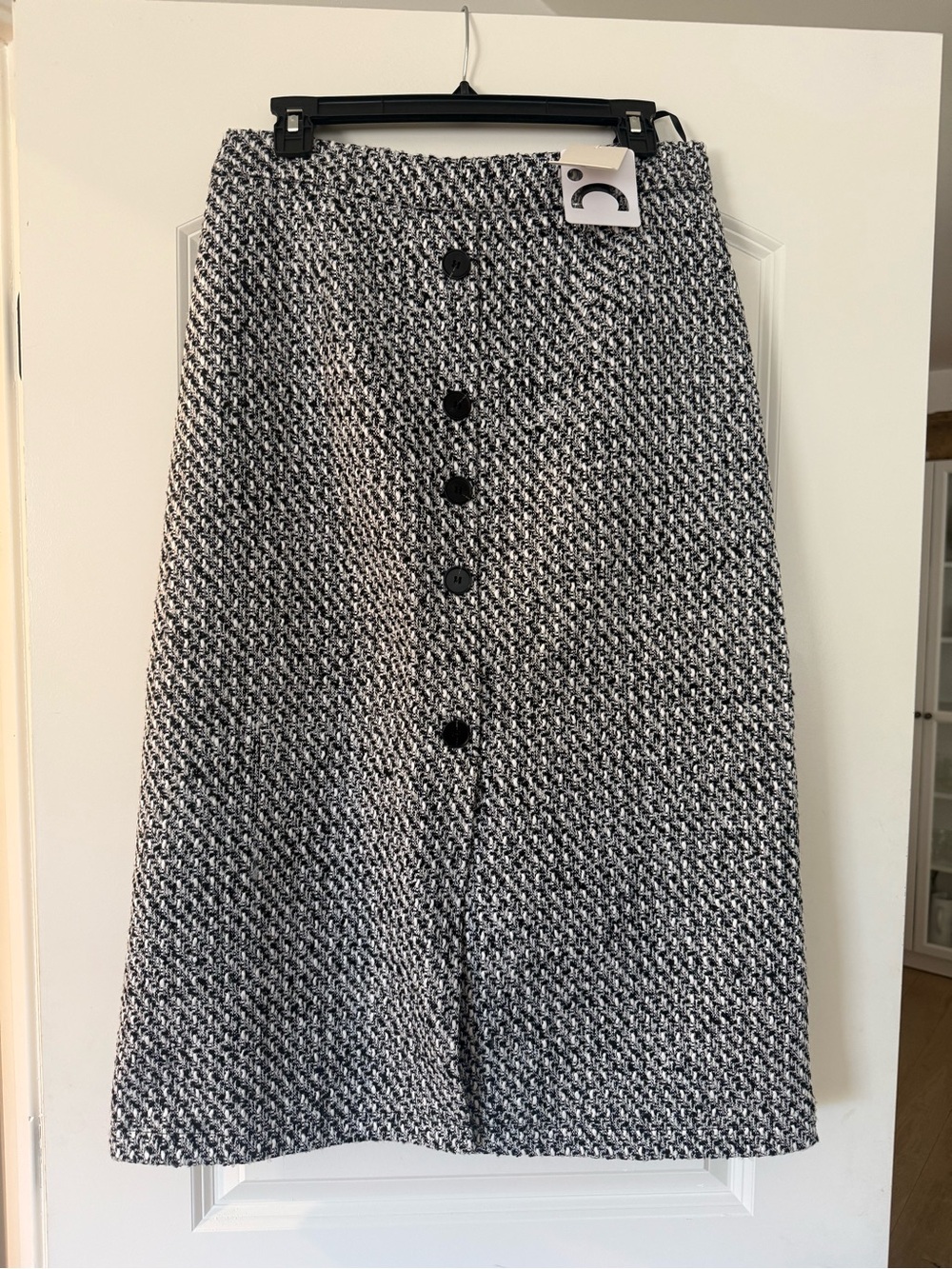 Commense Black & White Tweed Midi Button-Front Skirt